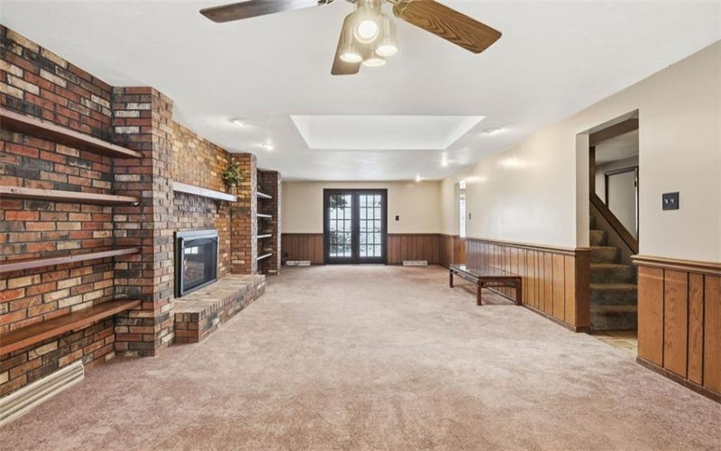 21 Hillcrest Rd, Eighty Four, 15330, 4 Bedrooms Bedrooms, 12 Rooms Rooms,2.2 BathroomsBathrooms,Residential,For Sale,Hillcrest Rd,1741813