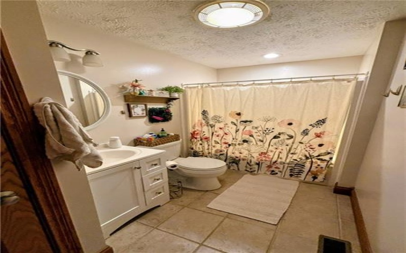 241 Lyons Road, Claysville, 15323, 5 Bedrooms Bedrooms, ,4 BathroomsBathrooms,Residential,For Sale,Lyons Road,1730915