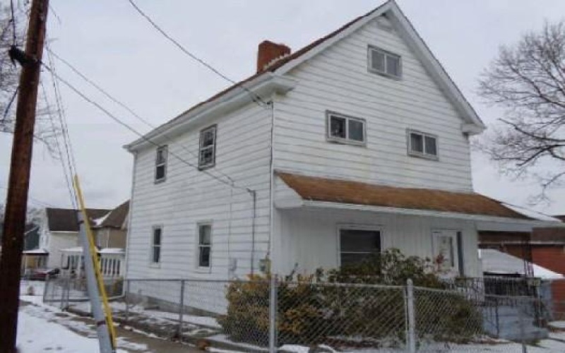 100 Lookout Ave, Charleroi, 15022, 3 Bedrooms Bedrooms, ,1 BathroomBathrooms,Residential,For Sale,Lookout Ave,1735462