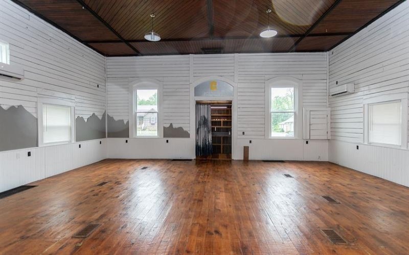 1262 Gallatin Avenue, Uniontown, 15401, ,Commercial-industrial-business,For Sale,Gallatin Avenue,1730946
