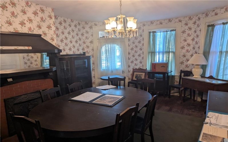 315 Telegraph Rd., Brownsville, 15417, 5 Bedrooms Bedrooms, ,1.1 BathroomsBathrooms,Farm-acreage-lot,For Sale,Telegraph Rd.,1730955