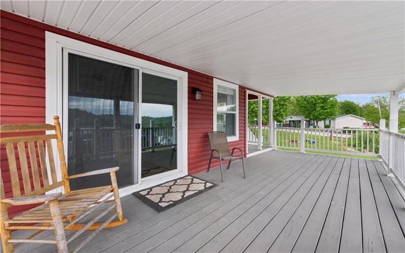 300 Clubhouse Drive, Donegal, 15628, 2 Bedrooms Bedrooms, ,1.1 BathroomsBathrooms,Residential,For Sale,Clubhouse Drive,1744408