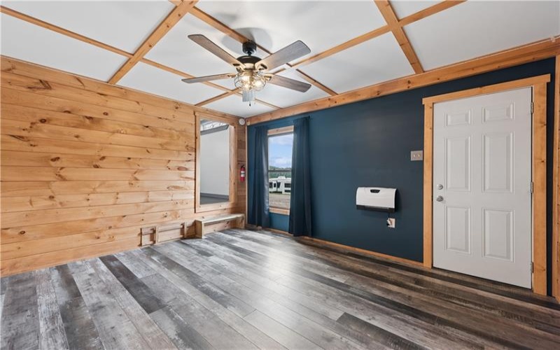 300 Clubhouse Drive, Donegal, 15628, 2 Bedrooms Bedrooms, ,1.1 BathroomsBathrooms,Residential,For Sale,Clubhouse Drive,1744408