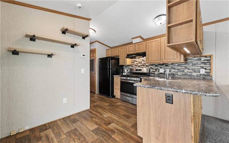 300 Clubhouse Drive, Donegal, 15628, 2 Bedrooms Bedrooms, ,1.1 BathroomsBathrooms,Residential,For Sale,Clubhouse Drive,1744408