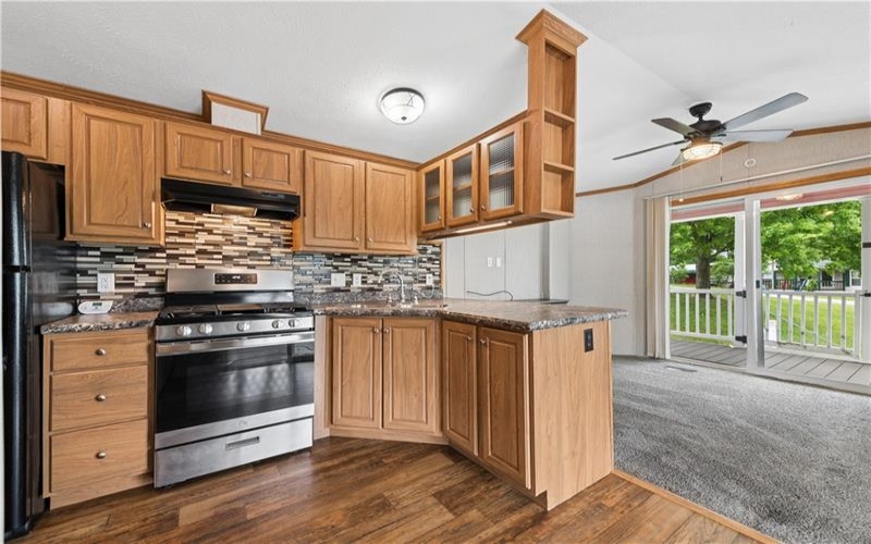 300 Clubhouse Drive, Donegal, 15628, 2 Bedrooms Bedrooms, ,1.1 BathroomsBathrooms,Residential,For Sale,Clubhouse Drive,1744408