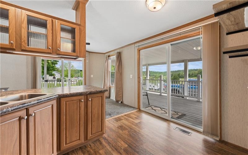 300 Clubhouse Drive, Donegal, 15628, 2 Bedrooms Bedrooms, ,1.1 BathroomsBathrooms,Residential,For Sale,Clubhouse Drive,1744408