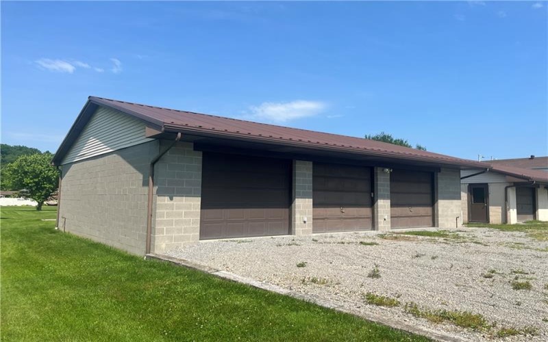 451/457 Joffre Cherry Valley, Burgettstown, 15021, ,Multi-unit,For Sale,Joffre Cherry Valley,1739104