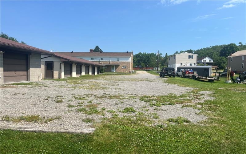 451/457 Joffre Cherry Valley, Burgettstown, 15021, ,Multi-unit,For Sale,Joffre Cherry Valley,1739104