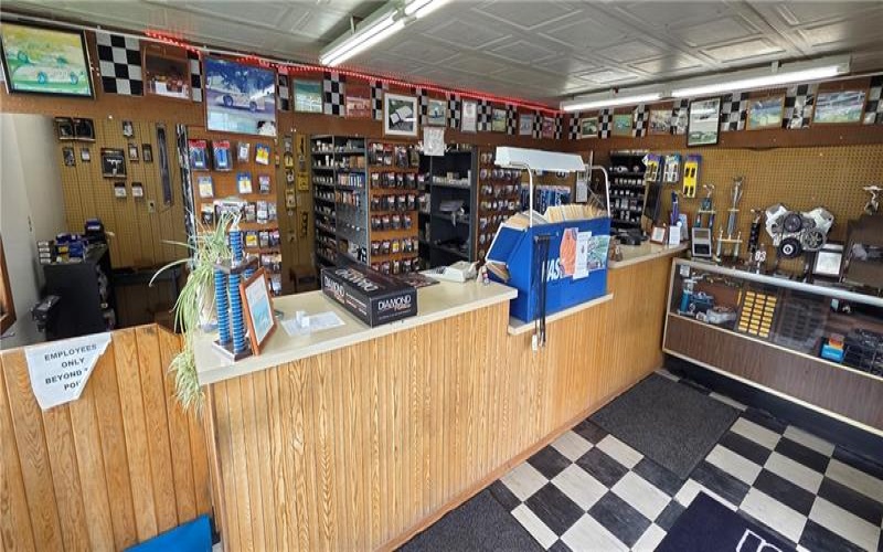 2473 Center Avenue, Somerset, 15501, ,Commercial-industrial-business,For Sale,Center Avenue,1746837