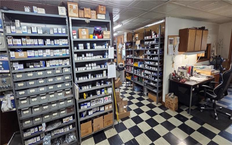 2473 Center Avenue, Somerset, 15501, ,Commercial-industrial-business,For Sale,Center Avenue,1746837