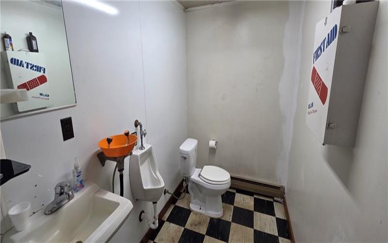 2473 Center Avenue, Somerset, 15501, ,Commercial-industrial-business,For Sale,Center Avenue,1746837