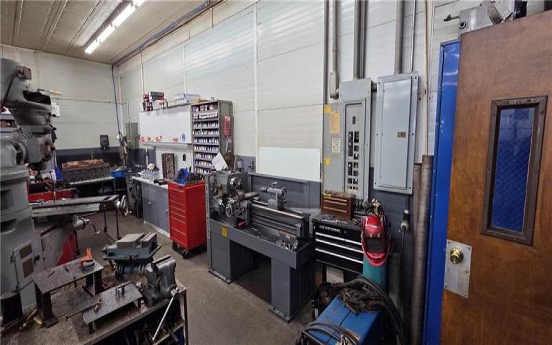 2473 Center Avenue, Somerset, 15501, ,Commercial-industrial-business,For Sale,Center Avenue,1746837