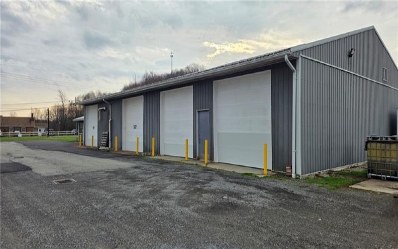 2473 Center Avenue, Somerset, 15501, ,Commercial-industrial-business,For Sale,Center Avenue,1746837