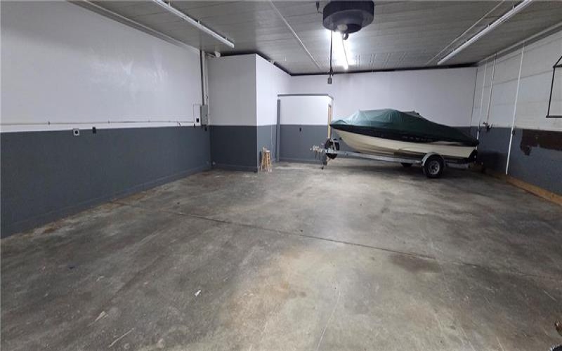2473 Center Avenue, Somerset, 15501, ,Commercial-industrial-business,For Sale,Center Avenue,1746837
