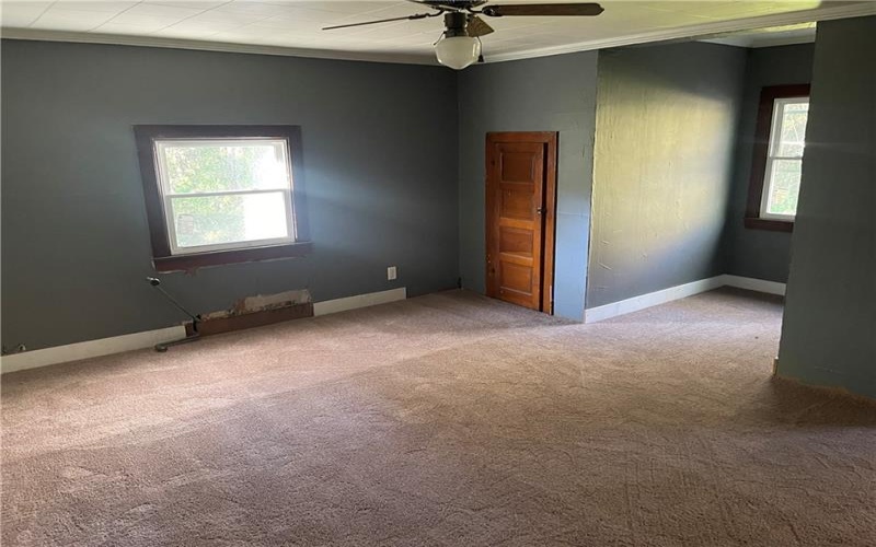 102 Turnbull Ln, Wickhaven, 15492, 3 Bedrooms Bedrooms, ,1.1 BathroomsBathrooms,Residential,For Sale,Turnbull Ln,1739106