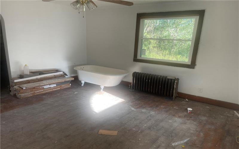 102 Turnbull Ln, Wickhaven, 15492, 3 Bedrooms Bedrooms, ,1.1 BathroomsBathrooms,Residential,For Sale,Turnbull Ln,1739106