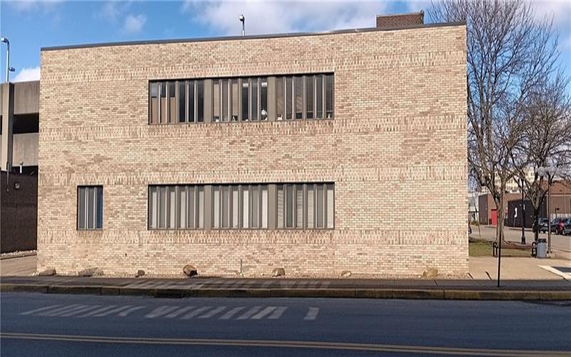 701 Fourth Avenue, New Kensington, 15068, ,Commercial-industrial-business,For Sale,Fourth Avenue,1741924