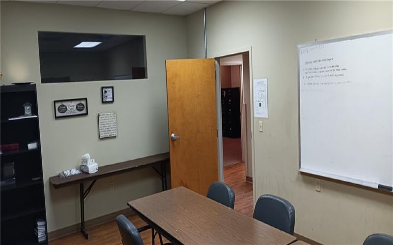 701 Fourth Avenue, New Kensington, 15068, ,Commercial-industrial-business,For Sale,Fourth Avenue,1741924