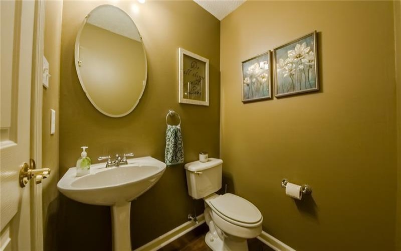 138 Valley View Dr, Rostraver Township, 15012, 4 Bedrooms Bedrooms, 11 Rooms Rooms,2.1 BathroomsBathrooms,Residential,For Sale,Valley View Dr,1724235