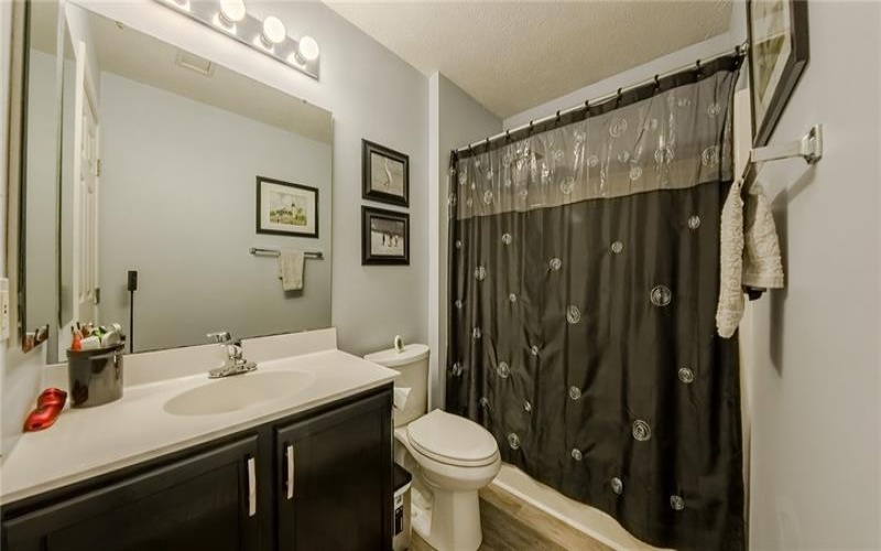 138 Valley View Dr, Rostraver Township, 15012, 4 Bedrooms Bedrooms, 11 Rooms Rooms,2.1 BathroomsBathrooms,Residential,For Sale,Valley View Dr,1724235