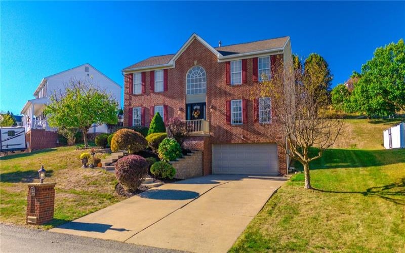 138 Valley View Dr, Rostraver Township, 15012, 4 Bedrooms Bedrooms, 11 Rooms Rooms,2.1 BathroomsBathrooms,Residential,For Sale,Valley View Dr,1724235