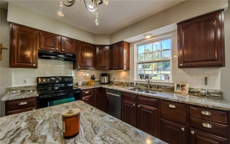 138 Valley View Dr, Rostraver Township, 15012, 4 Bedrooms Bedrooms, 11 Rooms Rooms,2.1 BathroomsBathrooms,Residential,For Sale,Valley View Dr,1724235