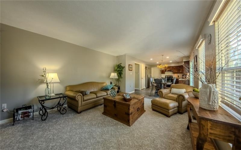 138 Valley View Dr, Rostraver Township, 15012, 4 Bedrooms Bedrooms, 11 Rooms Rooms,2.1 BathroomsBathrooms,Residential,For Sale,Valley View Dr,1724235