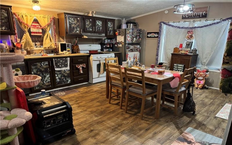 516 Hill St, Mount Pleasant, 15666, 3 Bedrooms Bedrooms, 6 Rooms Rooms,2 BathroomsBathrooms,Residential,For Sale,Hill St,1741938