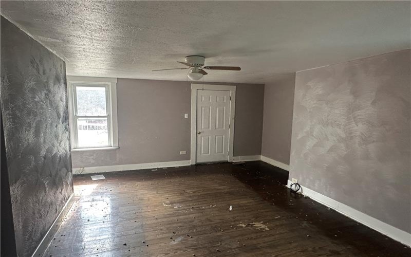 111 Center St, Millsboro, 15348, 2 Bedrooms Bedrooms, 6 Rooms Rooms,1 BathroomBathrooms,Residential,For Sale,Center St,1744460