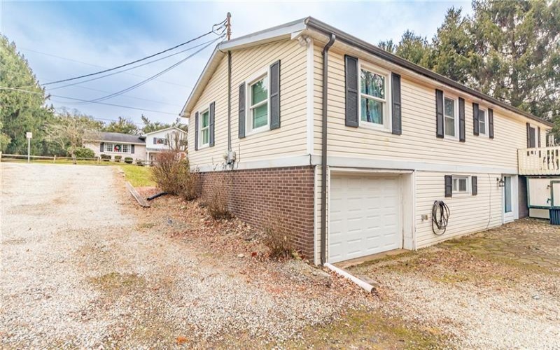 716 Stauffer Ave, Scottdale, 15683, 4 Bedrooms Bedrooms, 11 Rooms Rooms,3 BathroomsBathrooms,Residential,For Sale,Stauffer Ave,1735542