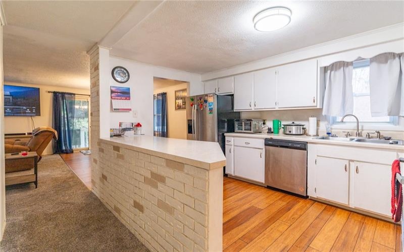 716 Stauffer Ave, Scottdale, 15683, 4 Bedrooms Bedrooms, 11 Rooms Rooms,3 BathroomsBathrooms,Residential,For Sale,Stauffer Ave,1735542