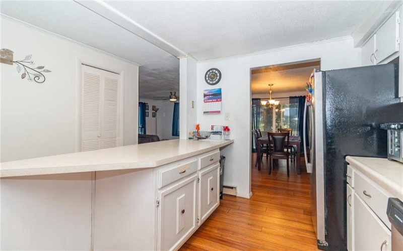 716 Stauffer Ave, Scottdale, 15683, 4 Bedrooms Bedrooms, 11 Rooms Rooms,3 BathroomsBathrooms,Residential,For Sale,Stauffer Ave,1735542