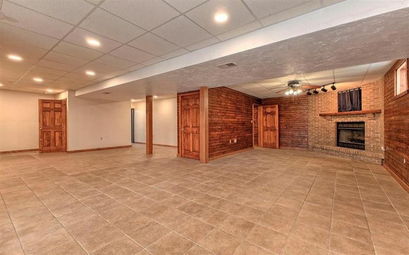 11227 Pershing DRIVE, North Huntingdon, 15642, 5 Bedrooms Bedrooms, 13 Rooms Rooms,4 BathroomsBathrooms,Residential,For Sale,Pershing,1746866