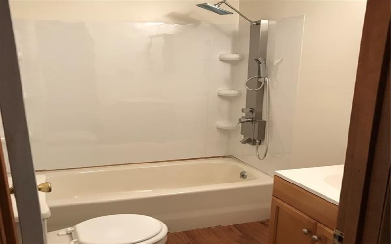 527 Westmoreland Ave, Avonmore, 15618, 6 Bedrooms Bedrooms, ,Residential,For Sale,Westmoreland Ave,1742014