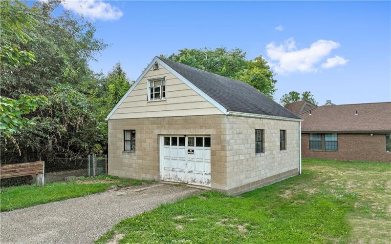 305-307 Sixth St, West Newton, 15089, ,Commercial-industrial-business,For Sale,Sixth St,1742025