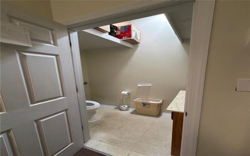 6 Oliver Rd Suite 108, Uniontown, 15401, ,Commercial-industrial-business,For Sale,Oliver Rd Suite 108,1746888