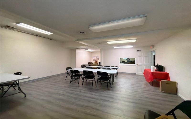 6 Oliver Rd Suite 108, Uniontown, 15401, ,Commercial-industrial-business,For Sale,Oliver Rd Suite 108,1746888