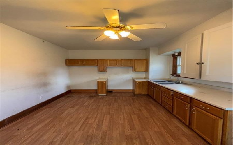 312 Washington Ave, Connellsville, 15425, ,Multi-unit,For Sale,Washington Ave,1724327