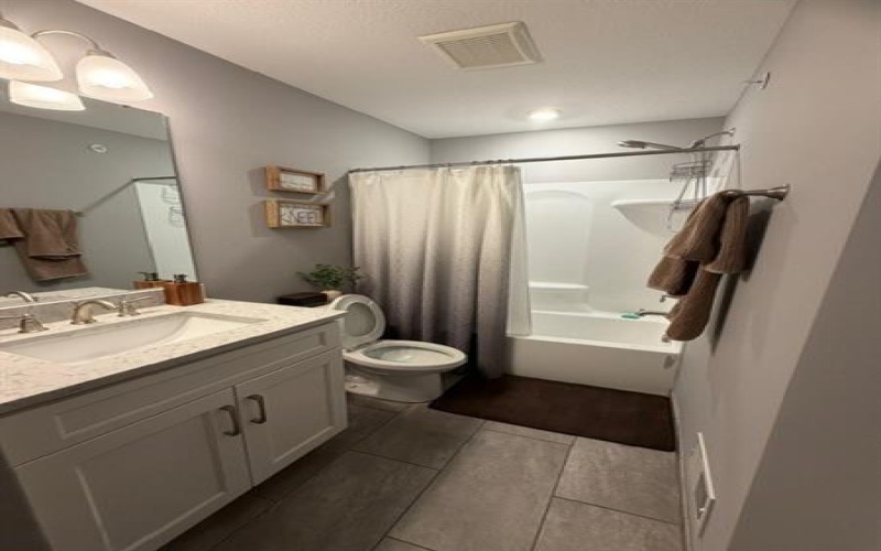 211 Settlers Ct, Venetia, 15367, 3 Bedrooms Bedrooms, 8 Rooms Rooms,2.1 BathroomsBathrooms,Residential,For Sale,Settlers Ct,1739211