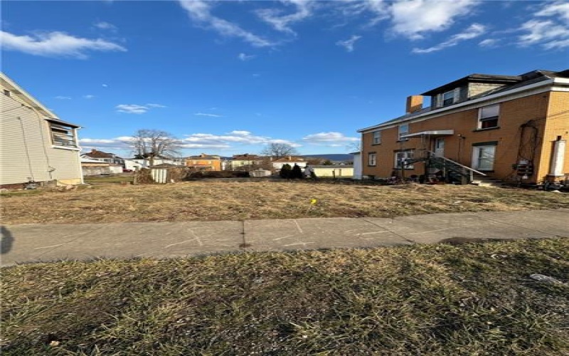 65 Lawn Ave, Uniontown, 15401, 3 Bedrooms Bedrooms, ,Farm-acreage-lot,For Sale,Lawn Ave,1742057