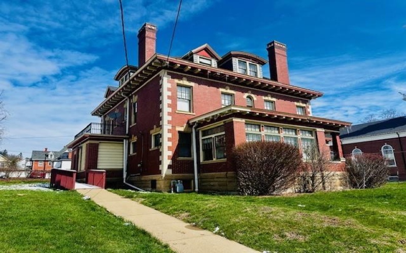 311 Richhill St, waynesburg, 15370, 6 Bedrooms Bedrooms, ,3.1 BathroomsBathrooms,Residential,For Sale,Richhill St,1744567