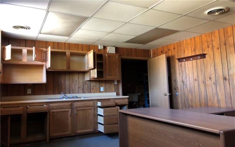 120 E Penn St, Uniontown, 15401, ,Commercial-industrial-business,For Sale,E Penn St,1735707