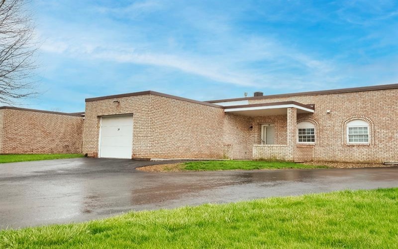 2750 Iowa Drive, Lower Burrell, 15068, 2 Bedrooms Bedrooms, 5 Rooms Rooms,2 BathroomsBathrooms,Residential,For Sale,Iowa Drive,1746929