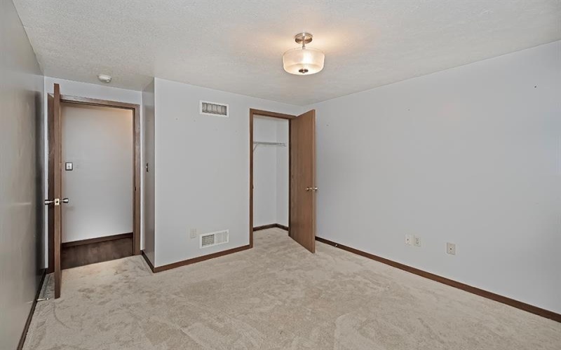 2750 Iowa Drive, Lower Burrell, 15068, 2 Bedrooms Bedrooms, 5 Rooms Rooms,2 BathroomsBathrooms,Residential,For Sale,Iowa Drive,1746929