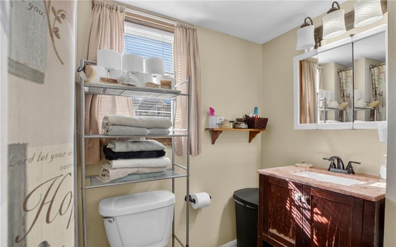 101 Highland Avenue, Avella, 15312, 3 Bedrooms Bedrooms, ,1 BathroomBathrooms,Residential,For Sale,Highland Avenue,1739305