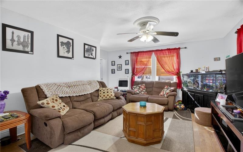101 Highland Avenue, Avella, 15312, 3 Bedrooms Bedrooms, ,1 BathroomBathrooms,Residential,For Sale,Highland Avenue,1739305