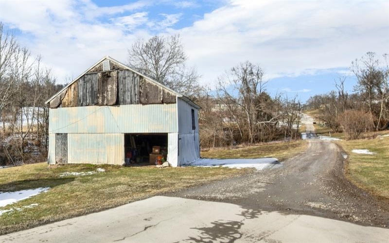 0 Old West Rd, Bentleyville, 15314, ,Farm-acreage-lot,For Sale,barn,Old West Rd,1742086