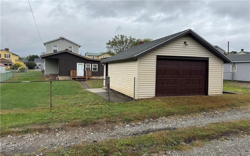 1224 High ST., Bradenville, 15620, 2 Bedrooms Bedrooms, 6 Rooms Rooms,3 BathroomsBathrooms,Residential,For Sale,High ST.,1735768