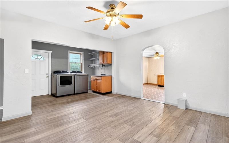 101 7th St, Monongahela, 15063, 2 Bedrooms Bedrooms, 7 Rooms Rooms,1 BathroomBathrooms,Residential,For Sale,7th St,1746971