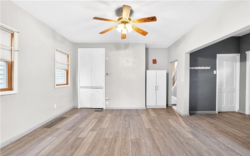 101 7th St, Monongahela, 15063, 2 Bedrooms Bedrooms, 7 Rooms Rooms,1 BathroomBathrooms,Residential,For Sale,7th St,1746971